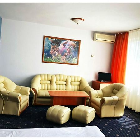 Hotel Rahovets Gorna Oryakhovitsa Exterior foto